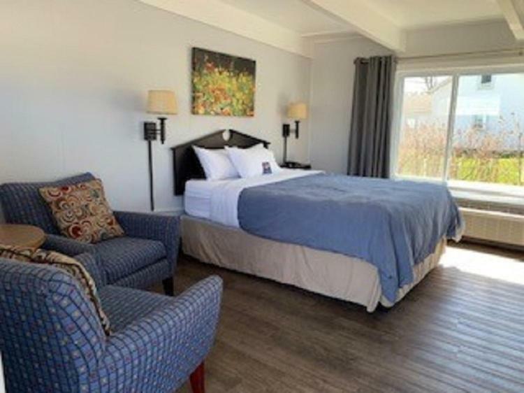 Beachfront Inn 베일리스 하버 외부 사진