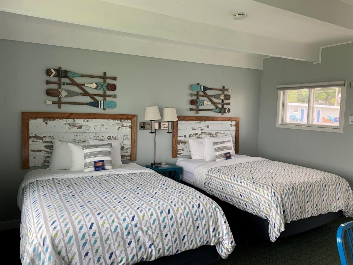 Beachfront Inn 베일리스 하버 외부 사진